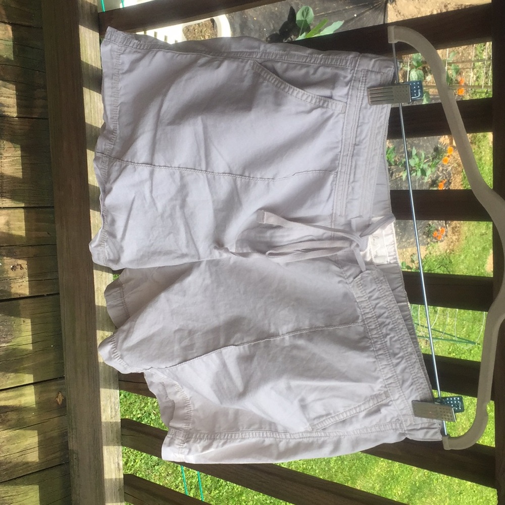 EUC Khaki shorts